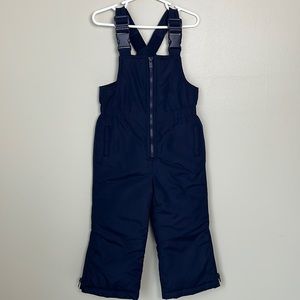 Baby gap 2T navy blue snow pants. Like new only used once.